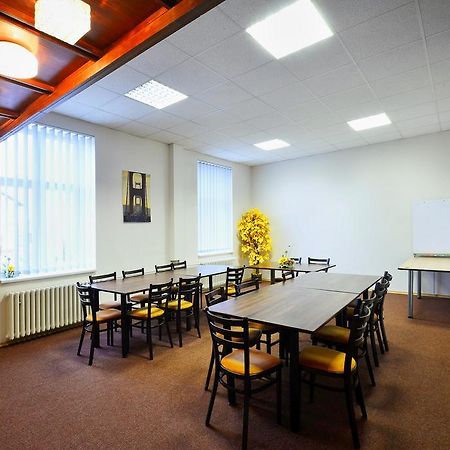 Hotel Slavia Tábor Buitenkant foto